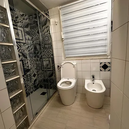 アパート La Casa Di Dory In Primopiano ジェノヴァ