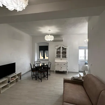 La Casa Di Dory In Primopiano Апартаменты Генуя